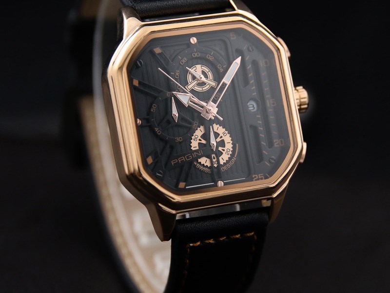 Loại dây da và sáng màu thì sẽ thu hút sự chú ý hơn