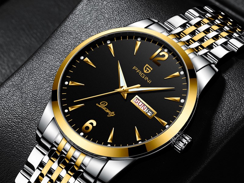 Năng lượng điện của pin truyền qua một tinh thể thạch anh